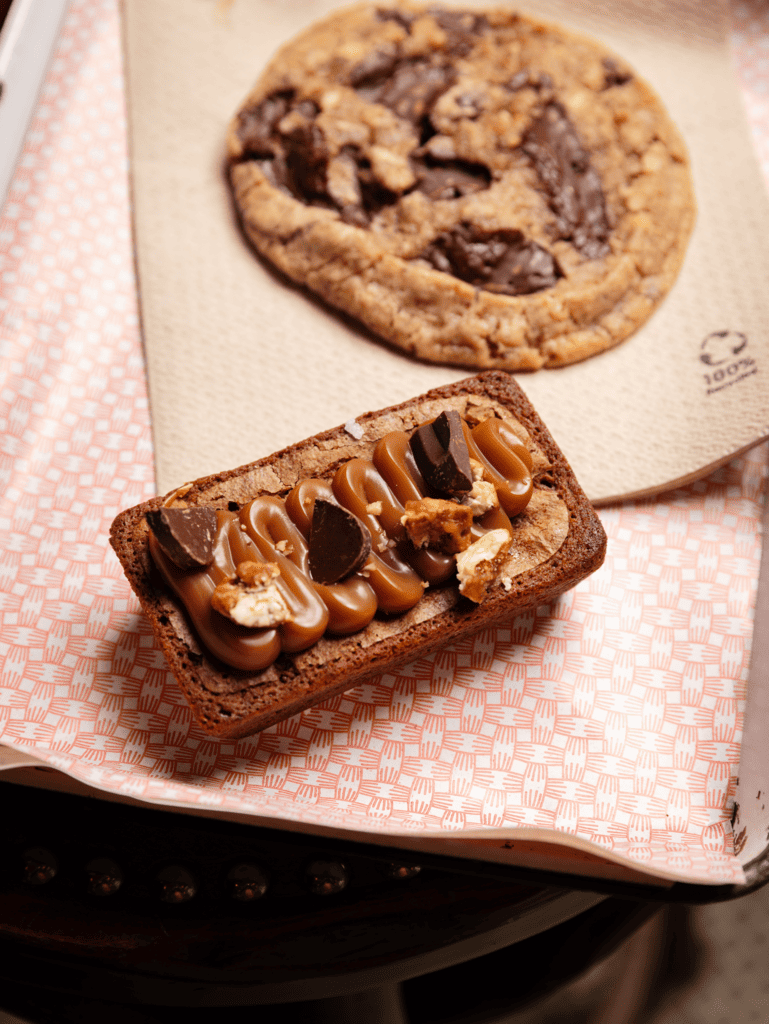 Cookie maison au chocolat dessert